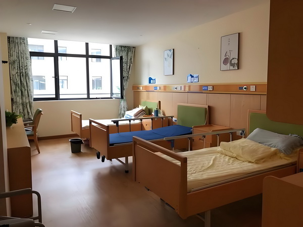 大小姐不是娃哈哈“继承人”:自己打下来的江山